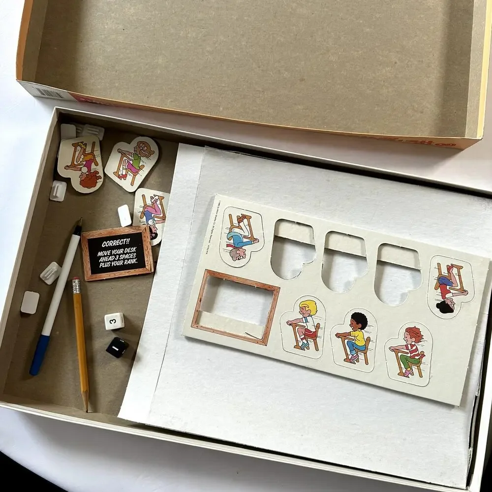 Vintage 1986 Go To The Head Of The Class Board Game Deluxe Edition